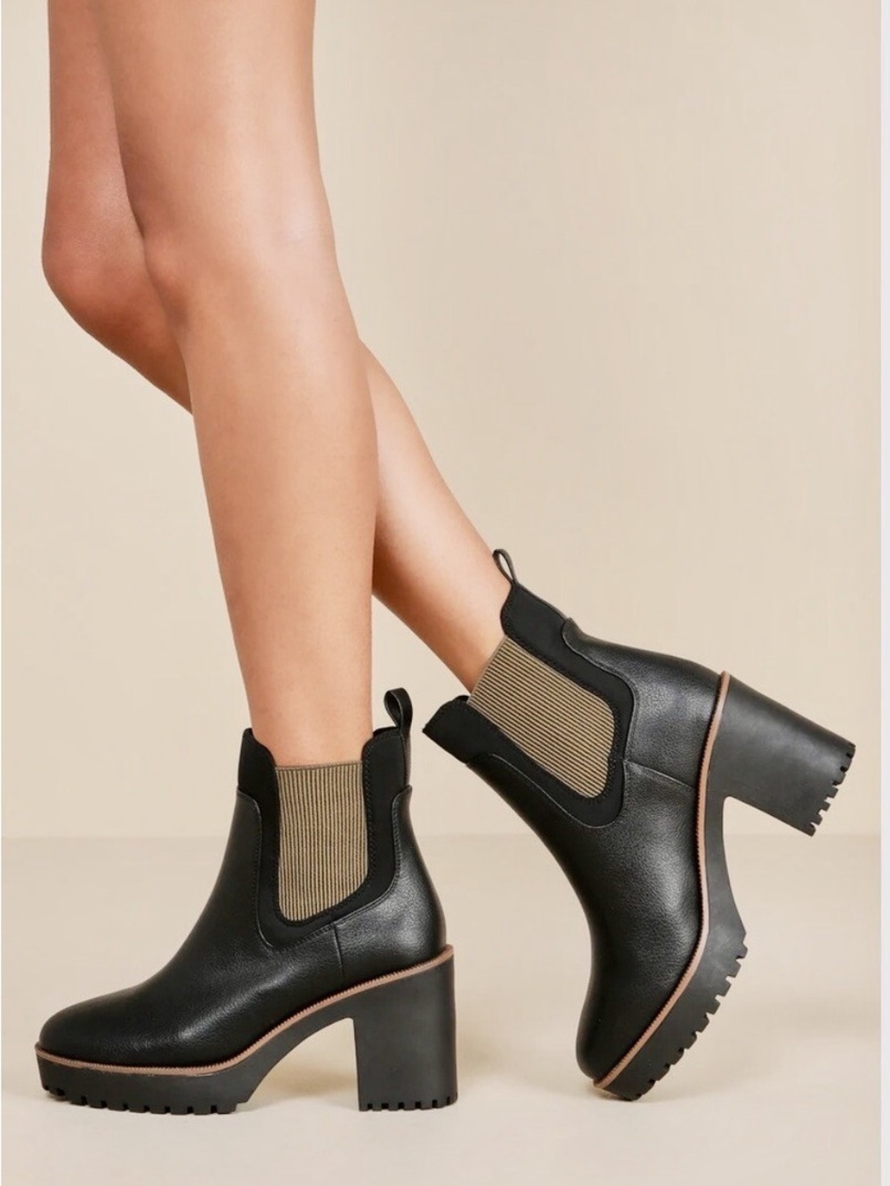 Chinese Laundry Platform Ankle Boots